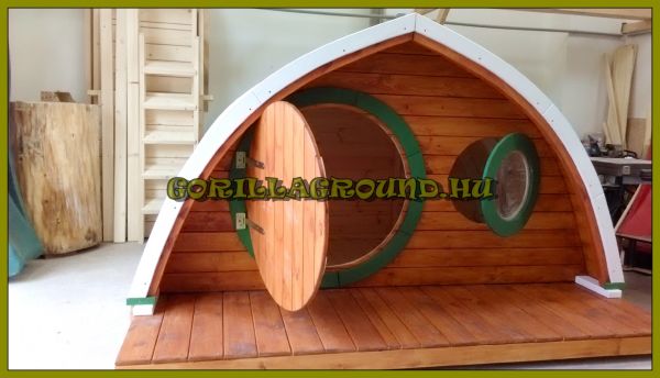 Gorillaground , Hobbit Hole Játszótér